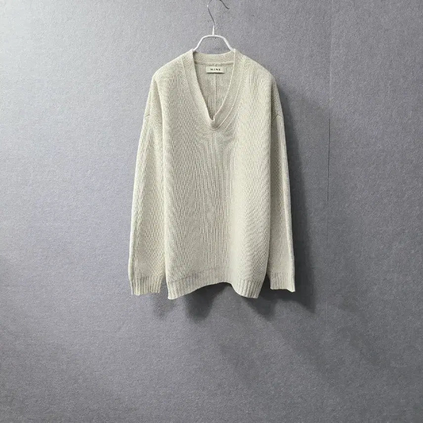 [BUNJANG] Loose Fit Raccoon Wool Blend Knit / 마인 루즈핏 라쿤 혼방 울 니트