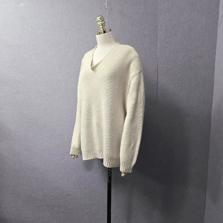 [BUNJANG] Loose Fit Raccoon Wool Blend Knit / 마인 루즈핏 라쿤 혼방 울 니트
