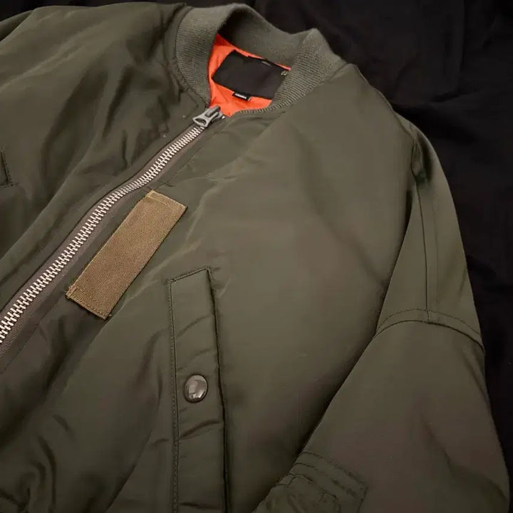 [BUNJANG] ALICE Reversible Crop Goose Down Bomber Jacket / 알써틴 리버서블 크롭 구스다운 봄버