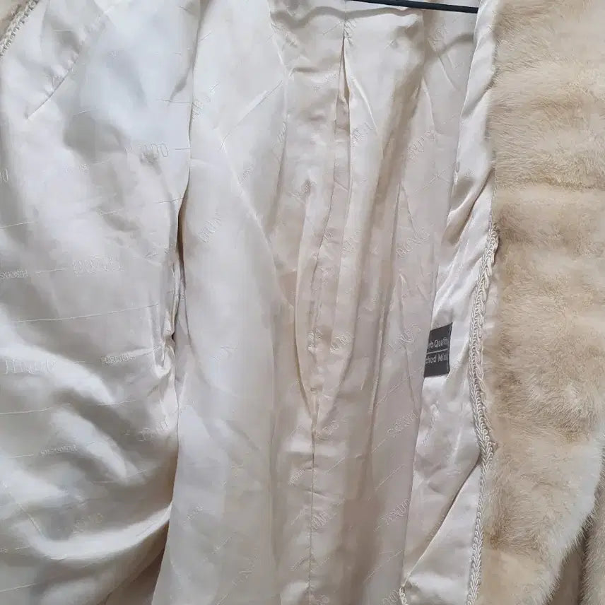 [BUNJANG] Mink Scarf / 진도 밍크 (사가밍크)