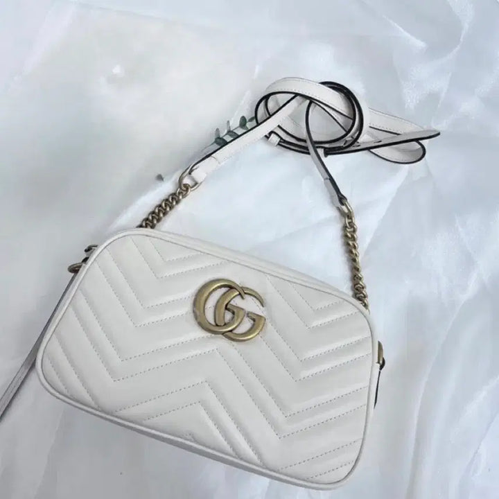 [BUNJANG] Gucci Matelassé GG Shoulder Bag Ivory / 구찌 마틀라세 GG 숄더백 아이보리