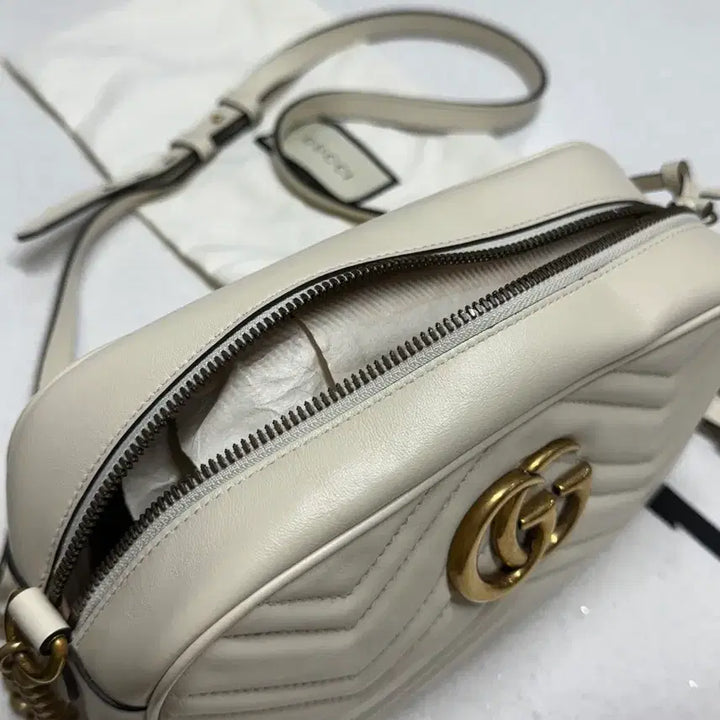 [BUNJANG] Gucci Matelassé GG Shoulder Bag Ivory / 구찌 마틀라세 GG 숄더백 아이보리