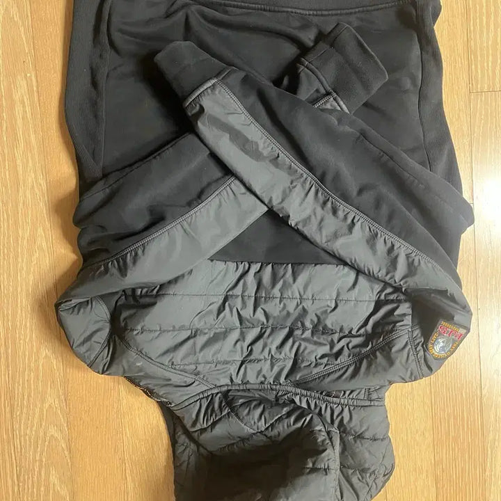 [BUNJANG] Parajumpers Lightweight Padded Jacket (Size L) / 파라점퍼스 경량패딩 팝니다 사이즈 L