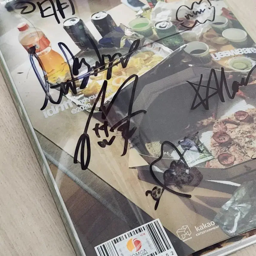 아이덴티티 친필 싸인 앨범 비매