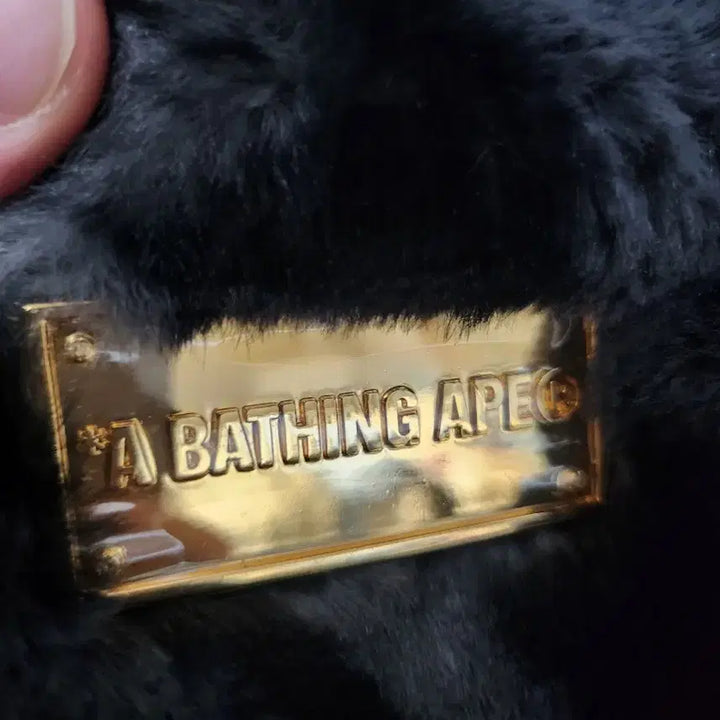 [BUNJANG] BAPE Monogram Fur Hood Jacket / (극희귀) 베이프 모노그램 퍼 후드 자켓