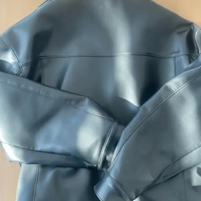 [BUNJANG] Musinsa Standard Synthetic Leather Extra Oversized Single Jacket (Size L) / 무신사스탠다드 신세틱 레더 엑스트라 오버사이즈 싱글재킷 L사이즈 판매