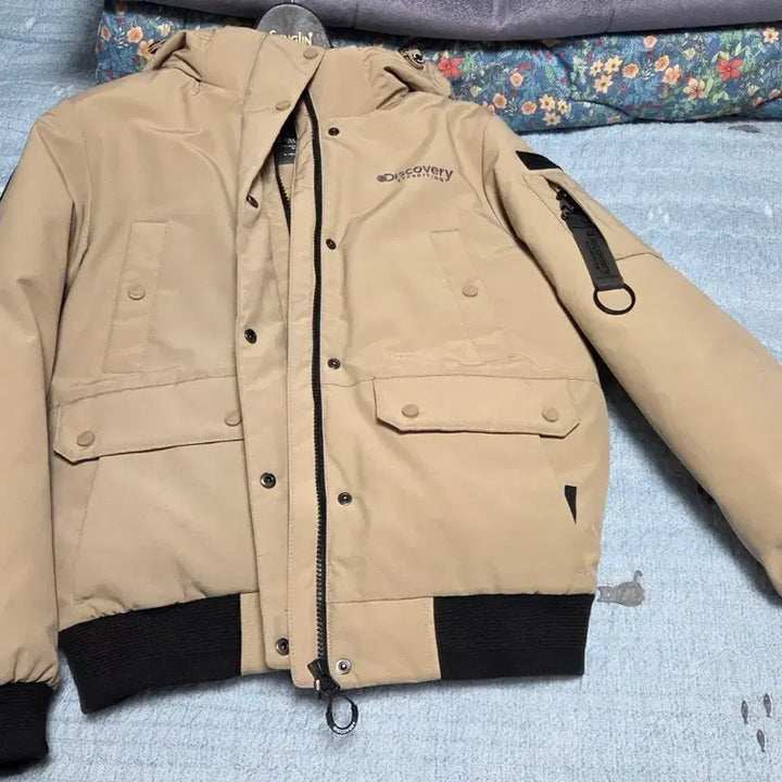 [BUNJANG] Discovery Beige Padded Jumper / 디스커버리 베이지 패딩 점퍼