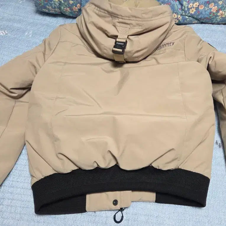 [BUNJANG] Discovery Beige Padded Jumper / 디스커버리 베이지 패딩 점퍼