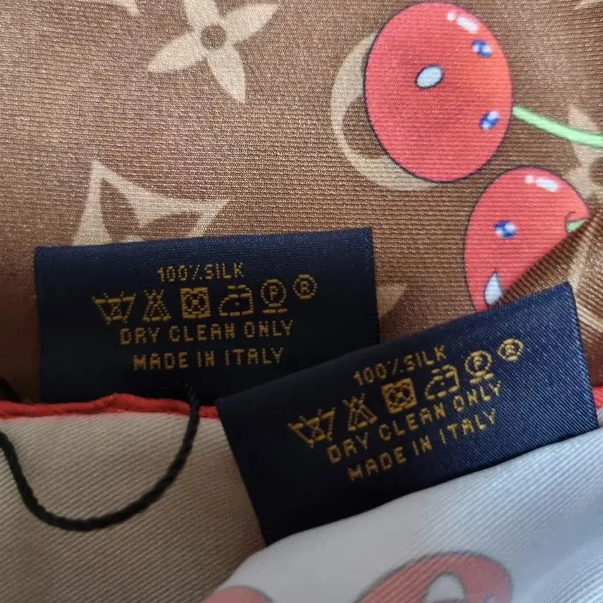 [BUNJANG] Silk Scarf / 실크 스카프