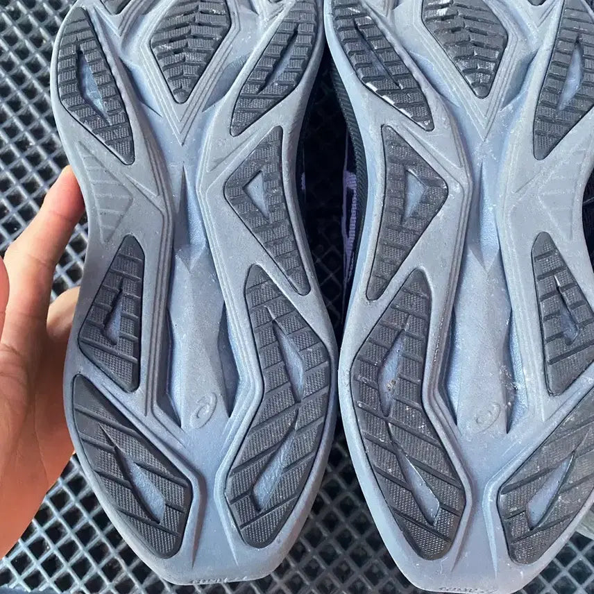 [BUNJANG] Superblast 2 Sneakers / 슈퍼블라스트2 255