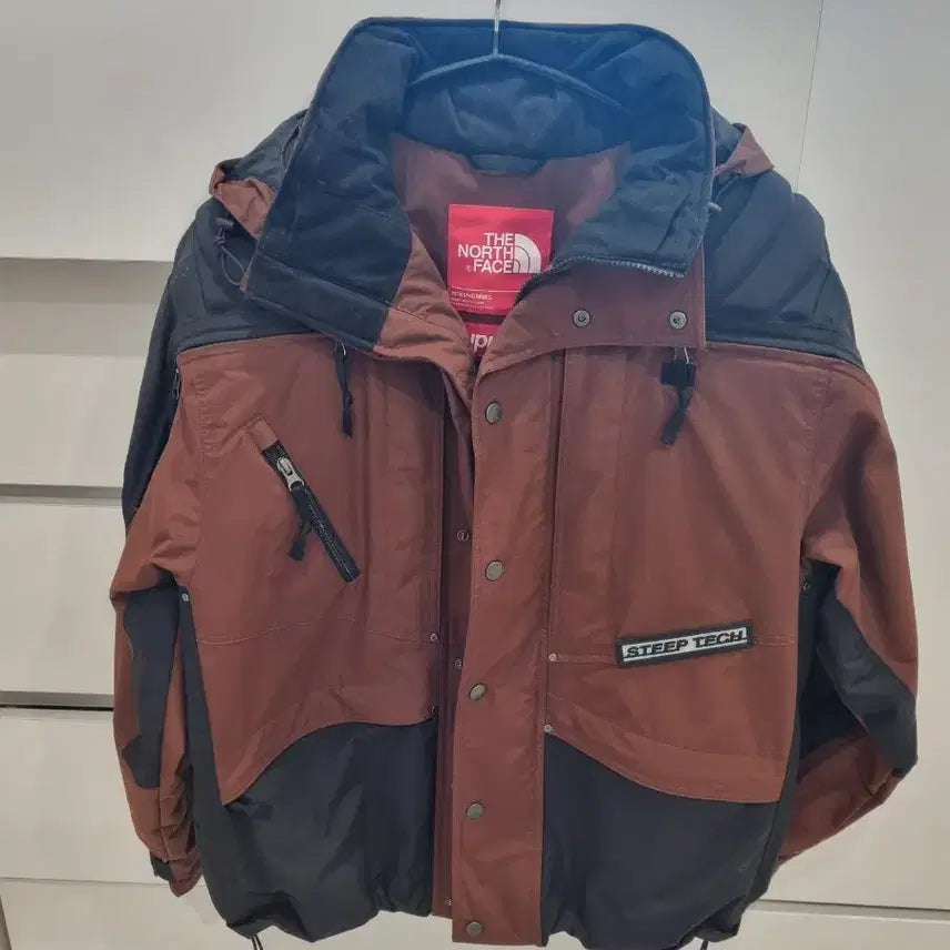 [BUNJANG] Supreme x The North Face Steep Tech Apogee Jacket Brown / 슈프림 x 노스페이스 스팁 테크 아포지 자켓 브라운 - 22FW