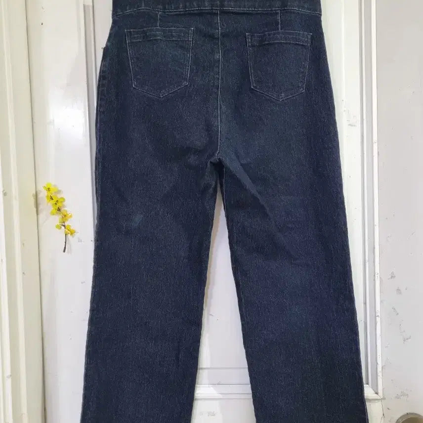 [BUNJANG] Banding Spandex Trousers / 사계절  밴딩 스판. 청 통바지.  깨끗해요. 허리32까지