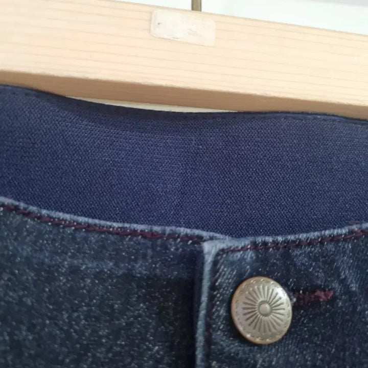 [BUNJANG] Banding Spandex Trousers / 사계절  밴딩 스판. 청 통바지.  깨끗해요. 허리32까지