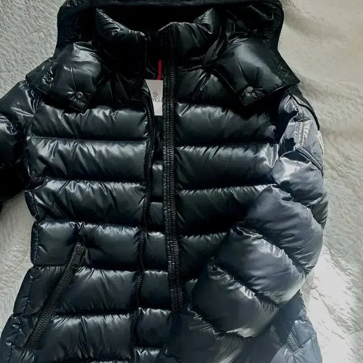 [BUNJANG] Moncler Short Padded Body Black Jacket / 몽클레어숏패딩바디블랙 1