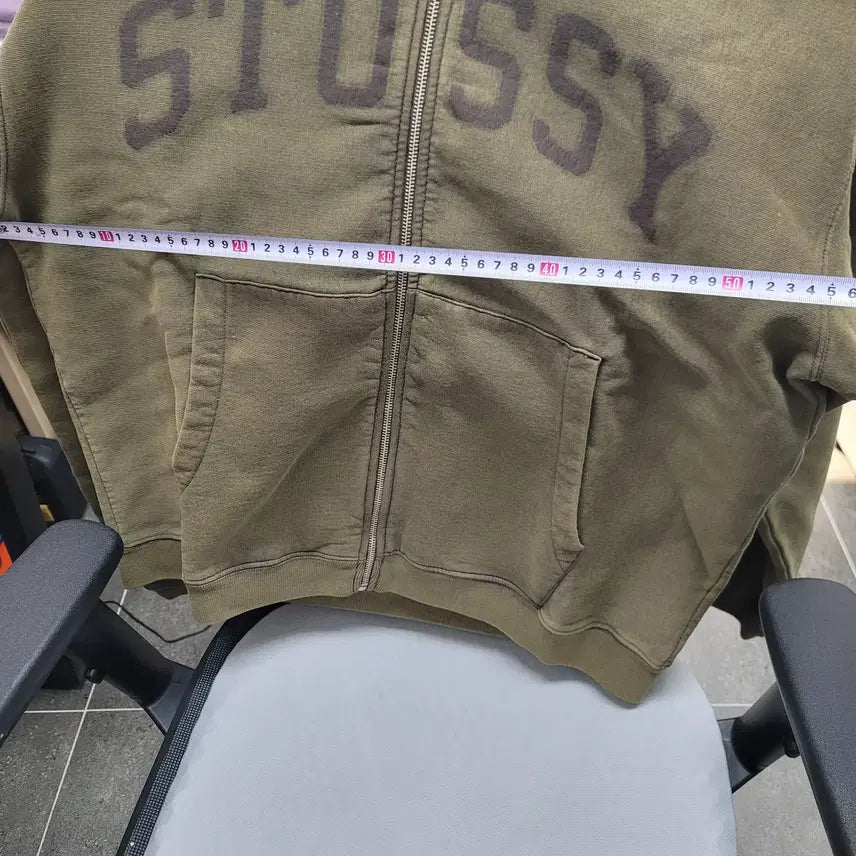 [BUNJANG] Stussy Faded Graphic Hoodie Olive / 스투시 페이디드 그래픽 집 후드 올리브