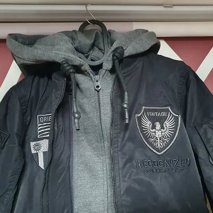 [BUNJANG] Buckaroo Layered Hooded Jacket S Black / 버커루 점퍼 레이어드 후드 와펜 S 90 블랙