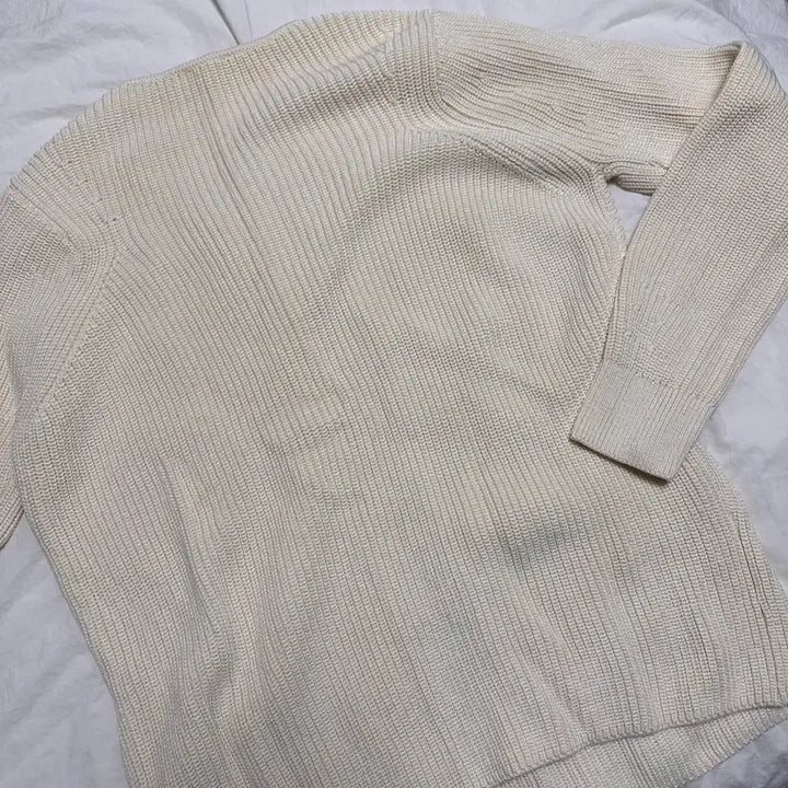 [BUNJANG] COS Draped Panel Sweater Knit M / 코스 드레이프드 패널 스웨터 꼬임 니트 M