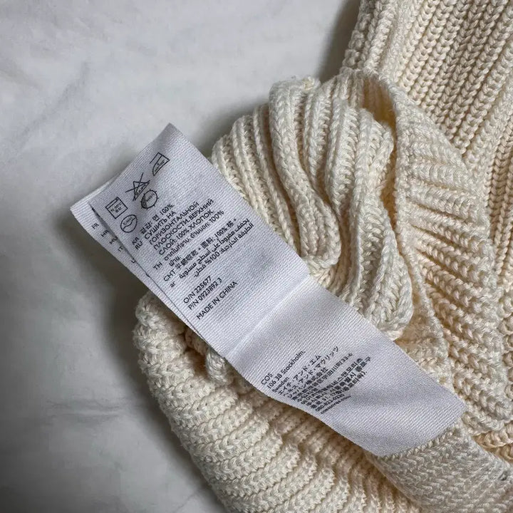 [BUNJANG] COS Draped Panel Sweater Knit M / 코스 드레이프드 패널 스웨터 꼬임 니트 M