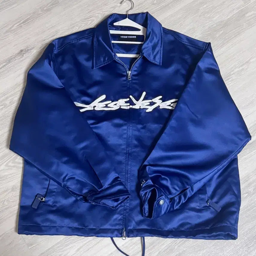 [BUNJANG] YesEyesee Chain Stitch Logo Coach Jacket (Navy) / [새 상품]예스아이씨 L사이즈 Chain Stitch Logo Coach