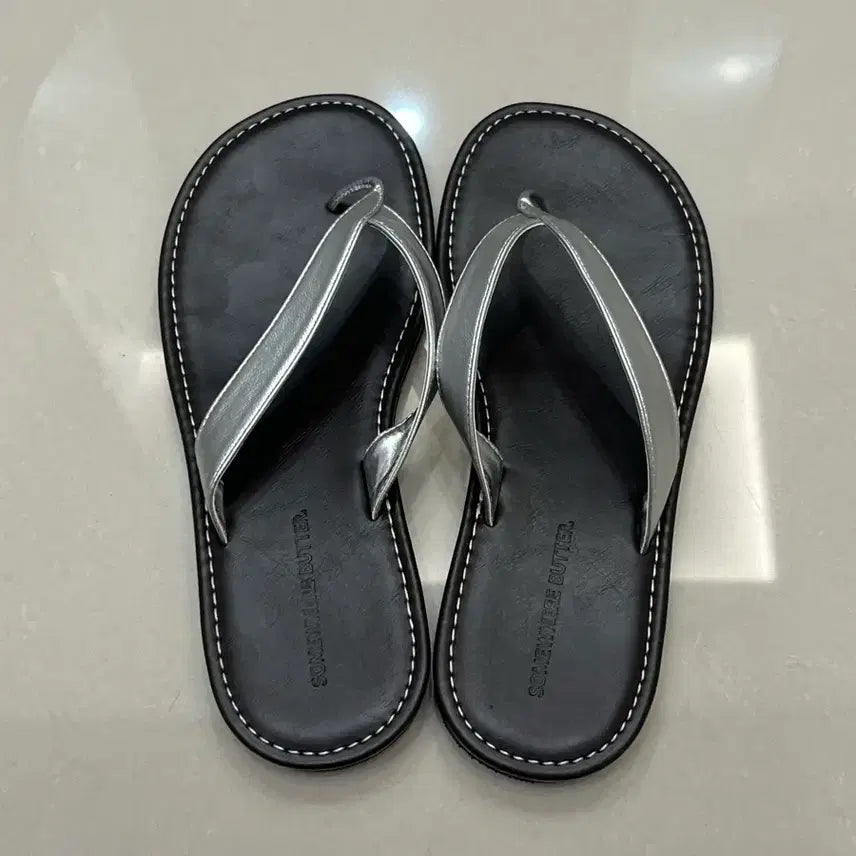 [BUNJANG] Somewherebut Basic Flip-flops Silver 245 / 썸웨어버터 Basic Flip-flops 실버 245