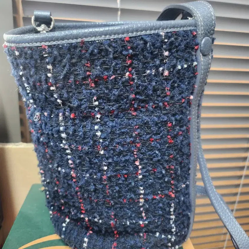 [BUNJANG] Navy Checked Tweed Shoulder Bag / 봉긋 네이비 체크 트위드 숄더백