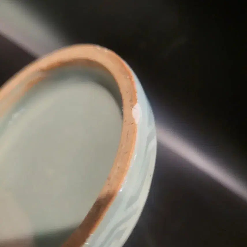 [BUNJANG] Celadon Porcelain Inlaid Cloud and Crane Design Box / 청자 상감 운학문 합