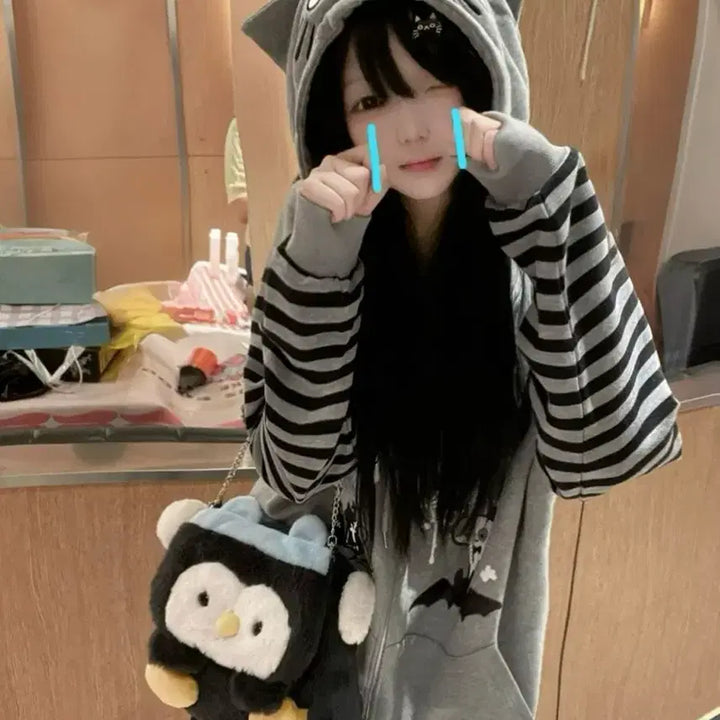 [BUNJANG] Ghost Cat Print Striped Sleeve Hoodie / 지뢰계 고스트 고양이 프린트 스트라이프 슬리브 후드집업
