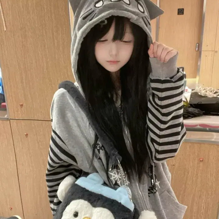 [BUNJANG] Ghost Cat Print Striped Sleeve Hoodie / 지뢰계 고스트 고양이 프린트 스트라이프 슬리브 후드집업