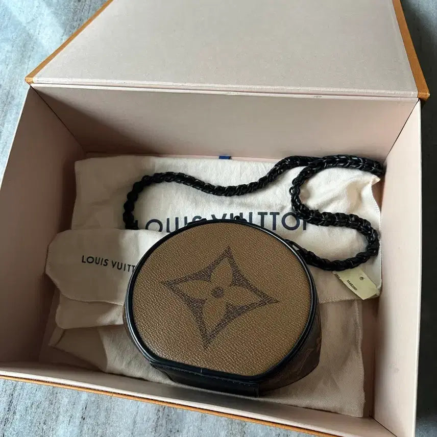 [BUNJANG] Louis Vuitton Limited Edition Drum Bag / 루이비통 리미티드에디션 드럼백