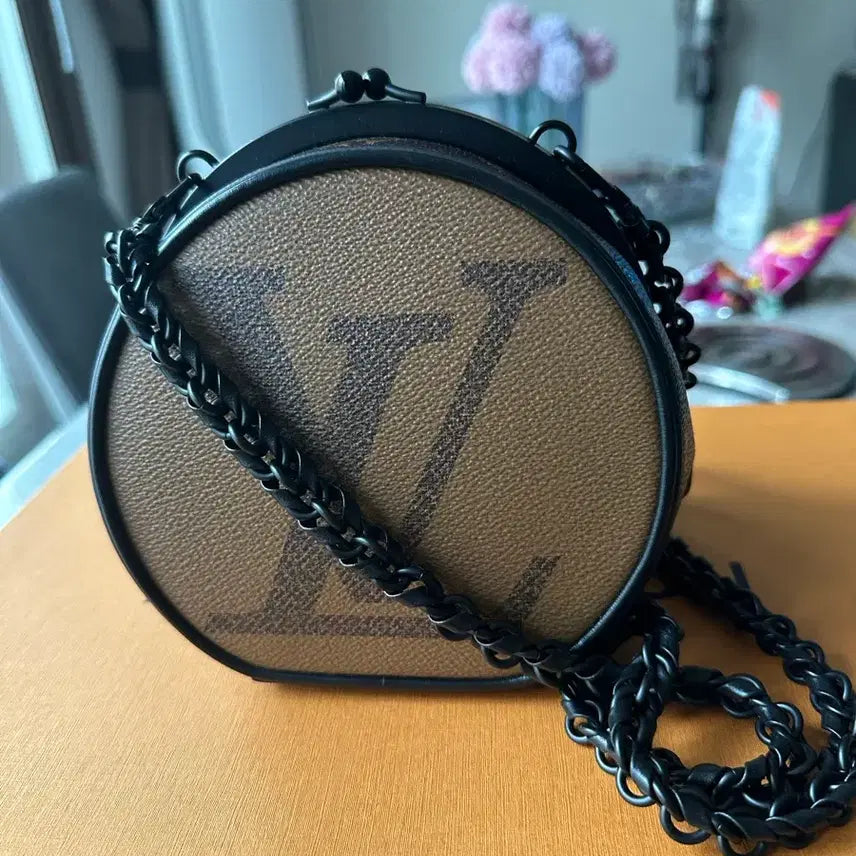 [BUNJANG] Louis Vuitton Limited Edition Drum Bag / 루이비통 리미티드에디션 드럼백