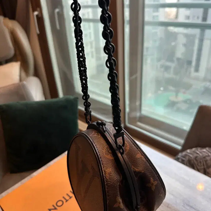 [BUNJANG] Louis Vuitton Limited Edition Drum Bag / 루이비통 리미티드에디션 드럼백