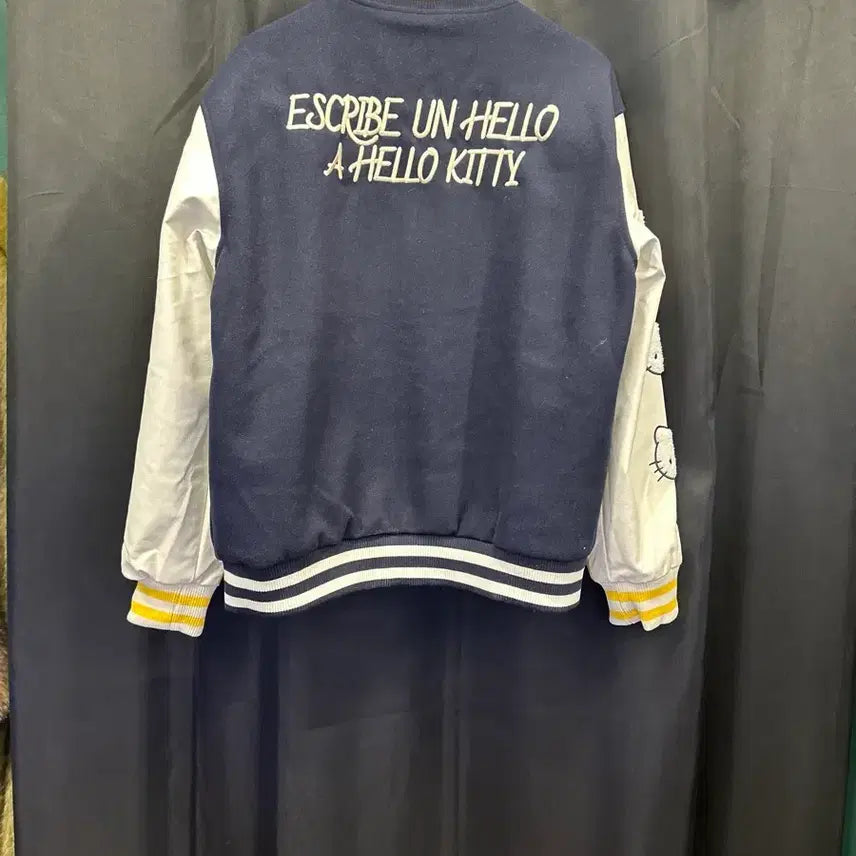 [BUNJANG] Hello Kitty Navy Baseball Jacket / 헬로키티 네이비 야구 점퍼