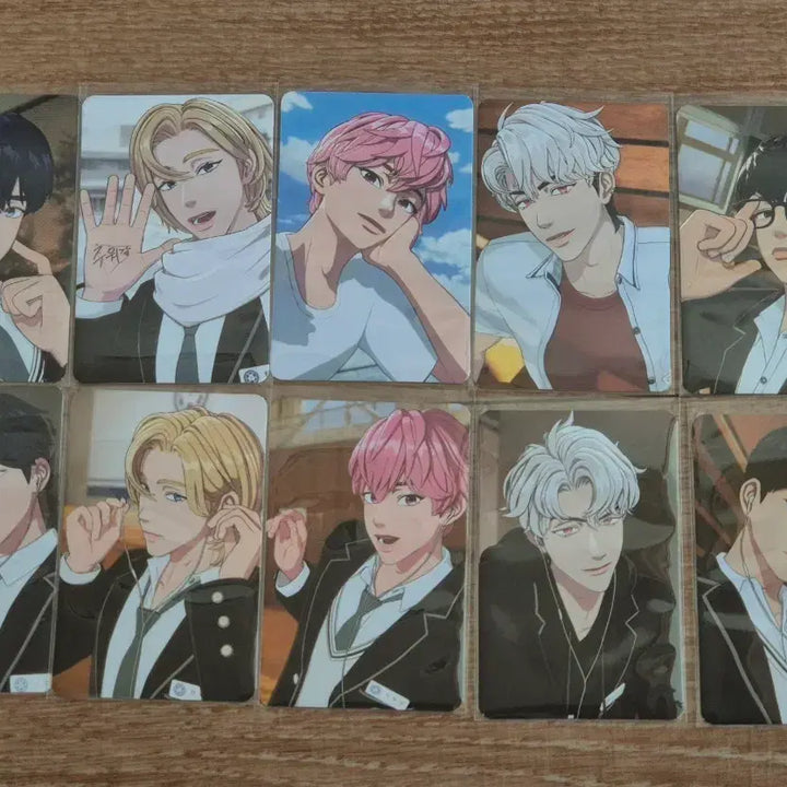 플레이브 2024 시즌그리팅 시그 포토카드 세트 등 판매합니다!