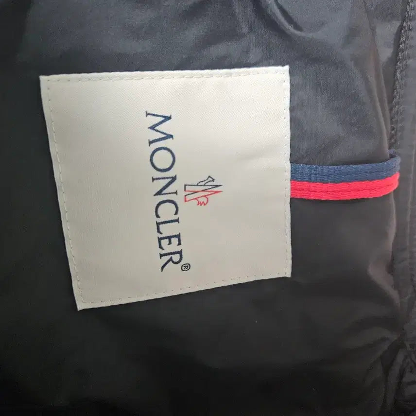 [BUNJANG] Moncler Amio 3 Black / 몽클레어 아미오 3 블랙