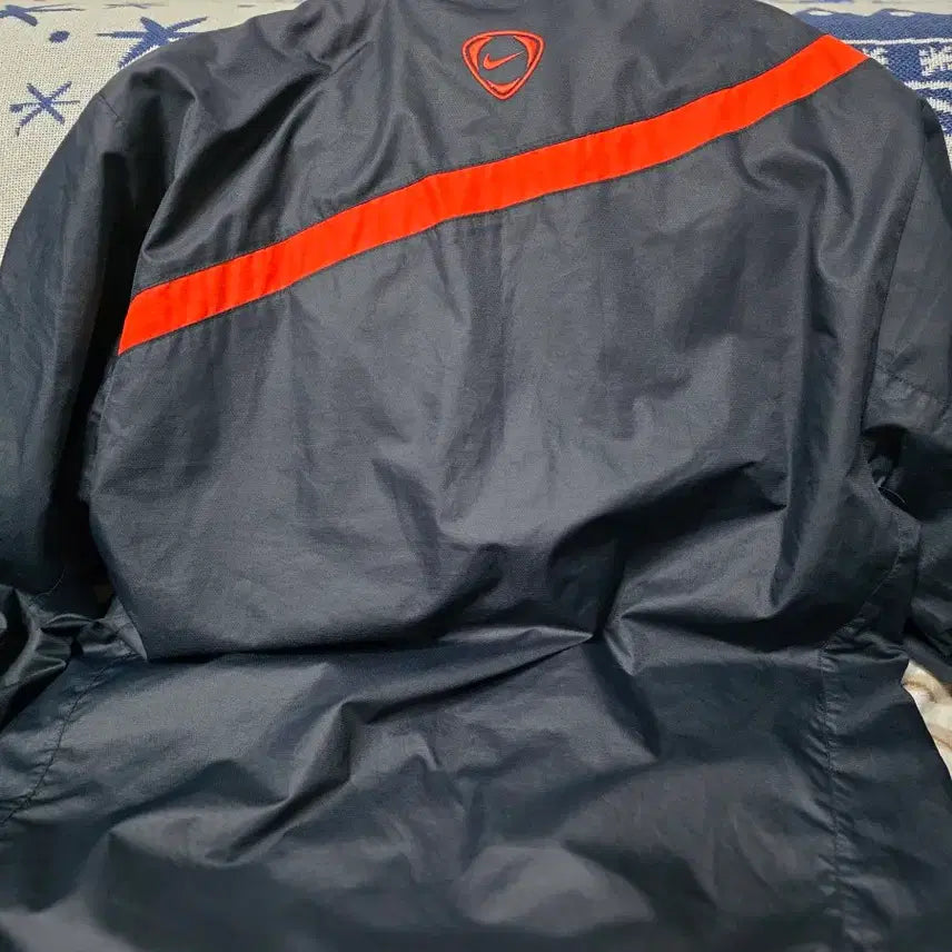 [BUNJANG] Nike Navy Orange Windbreaker Jacket / 나이키 네이비 오렌지 바람막이 점퍼