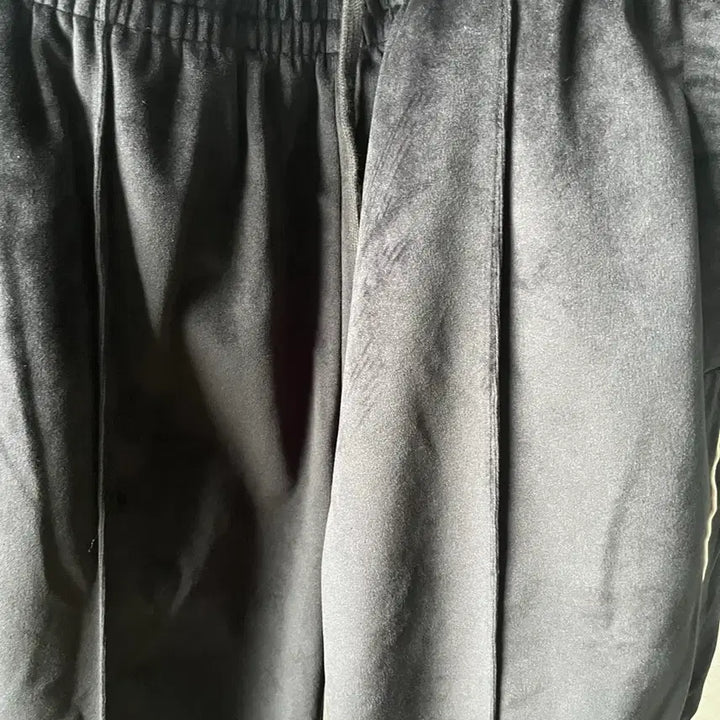 [BUNJANG] LMC Velvet Track Pants / LMC 벨벳 트랙 팬츠