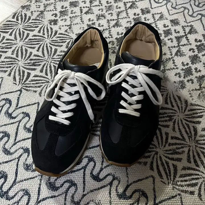 [BUNJANG] GRDS Balmoral 07 Black 235 / GRDS 그라더스 Balmoral 07 블랙  235