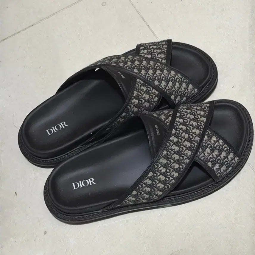 [BUNJANG] Dior Oblique Aqua Sandals (Size 41/260) / 디올 오블리크 아쿠아 샌들 (41/260)