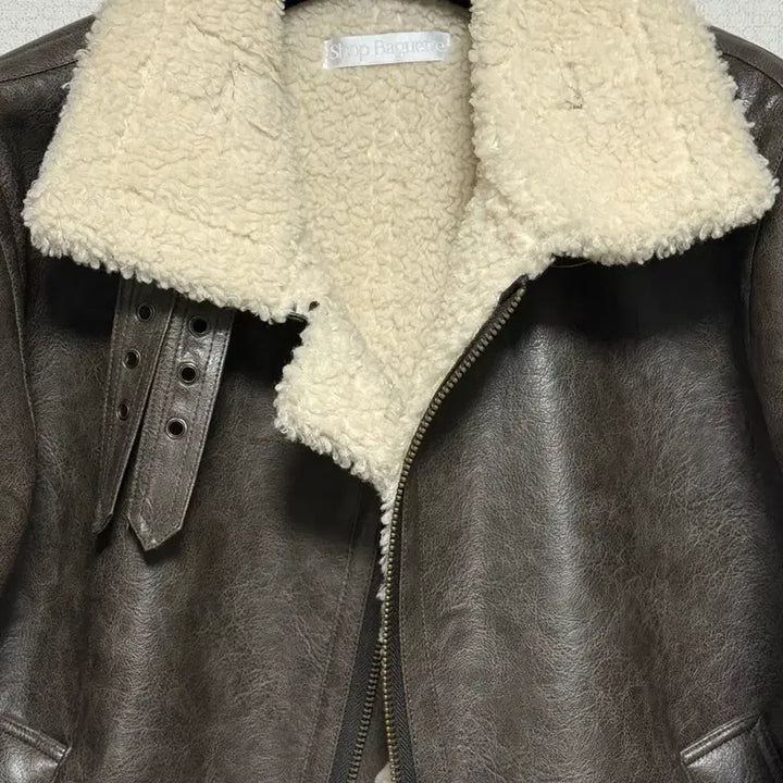 [BUNJANG] Brooklyn Faux Shearling Jacket / 브루클린 무스탕 자켓