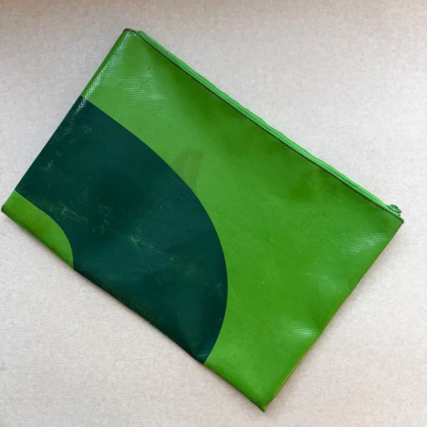 [BUNJANG] FREITAG Dan iPad Case / 프라이탁 댄