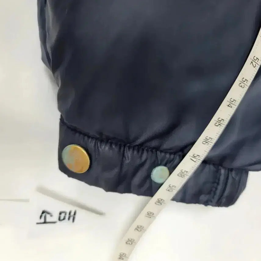 [BUNJANG] Andersson Bell Reversible Shiny Padded Jacket / 앤더슨벨 리버시블 양면 유광 패딩