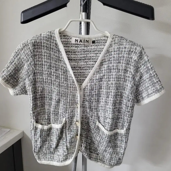 [BUNJANG] NAIN Tweed Short Sleeve Cardigan / NAIN 트위드 반팔 가디건