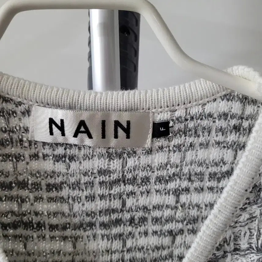 [BUNJANG] NAIN Tweed Short Sleeve Cardigan / NAIN 트위드 반팔 가디건