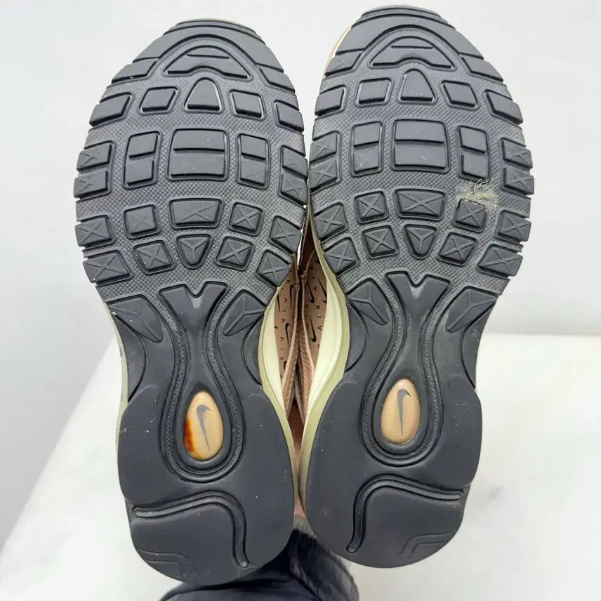 [BUNJANG] Nike Air Max 97 Bio Beige Sneakers / (230)나이키 운동화 에어맥스97 바이오베이지