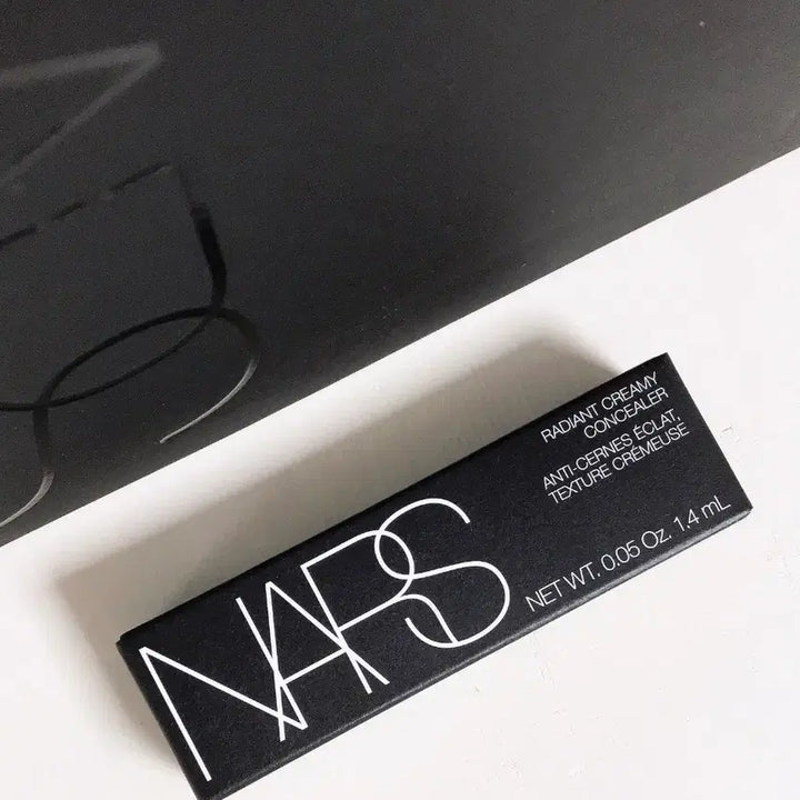 [BUNJANG] NARS Radiant Creamy Concealer Vanilla Mini / 나스 래디언트 크리미 컨실러 바닐라