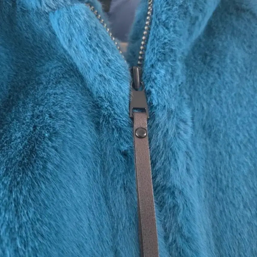 [BUNJANG] Benetton Faux Fur Cropped Jacket / 베네통 인조모피 크롭점퍼 보아털