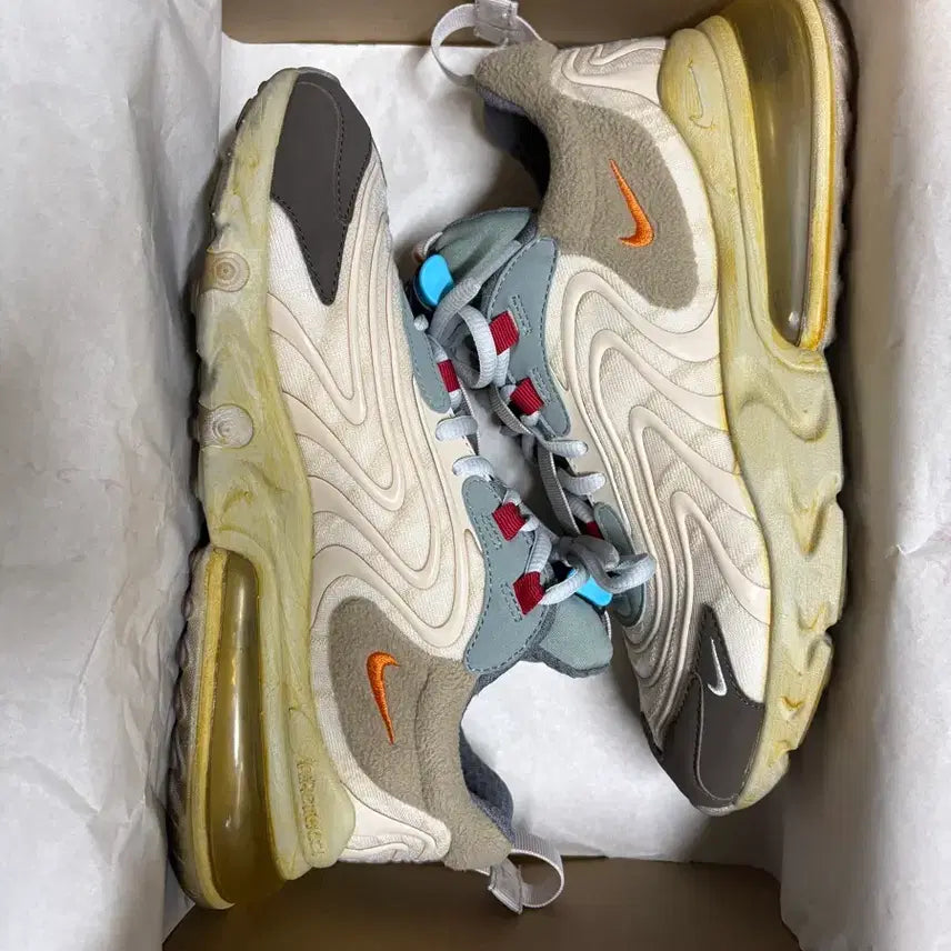 [BUNJANG] Nike Travis Scott Air Max 270 React Cactus Trail Sneaker / [260] 나이키 x 트래비스 스캇 에어맥스 270 리액트 캑터스 트레일