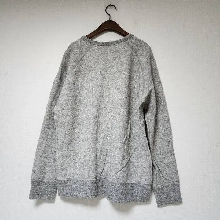 [BUNJANG] Uniqlo Gray Sweatshirt XL / 유니클로 회색 맨투맨 티셔츠 XL