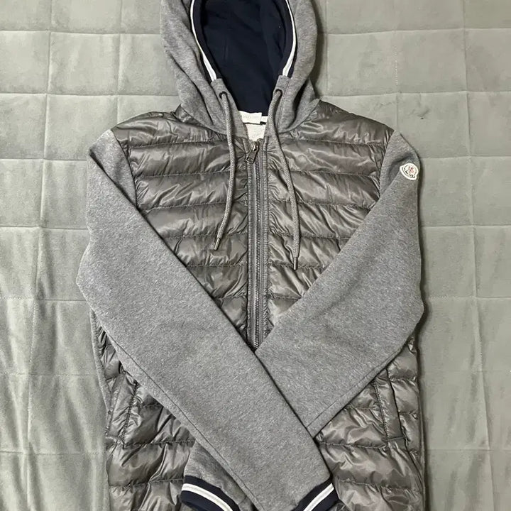 [BUNJANG] Moncler Knit Padded Jacket S / 몽클레어 니트패딩 S