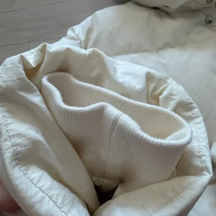 [BUNJANG] PYT Goose Down Padded Jacket Ivory / 프영띵 PYT 구스 패딩 아이보리
